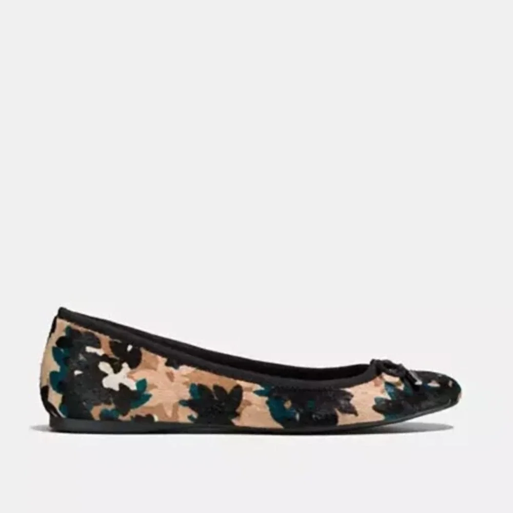 Coach Lara Scattered Leaf Calf Hair Ballet Flats Walnut Multi 5M 34A01142-WMT